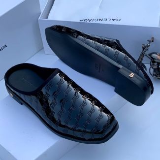Balenciaga Half Shoe Wet-Look Black