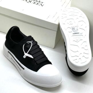 Alexander Mcqueen Casual Sneakers Black White