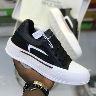 Alexander Mcqueen Low Top Casual Sneakers Black Mix