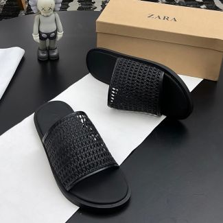 Zara Pam Slippers Black