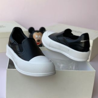 Alexander McQueen Low-Top Sneakers Black White