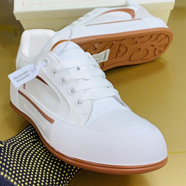 Alexander Mcqueen Casual Sneakers White