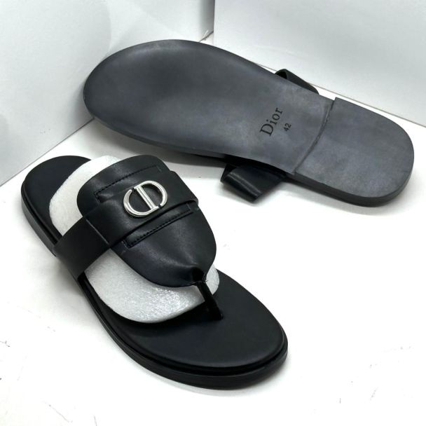 C Dior Slippers Black